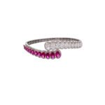 Crimson Convergence – Gold Bypass Bangle with Coloured Stones and Lab-Grown Diamonds