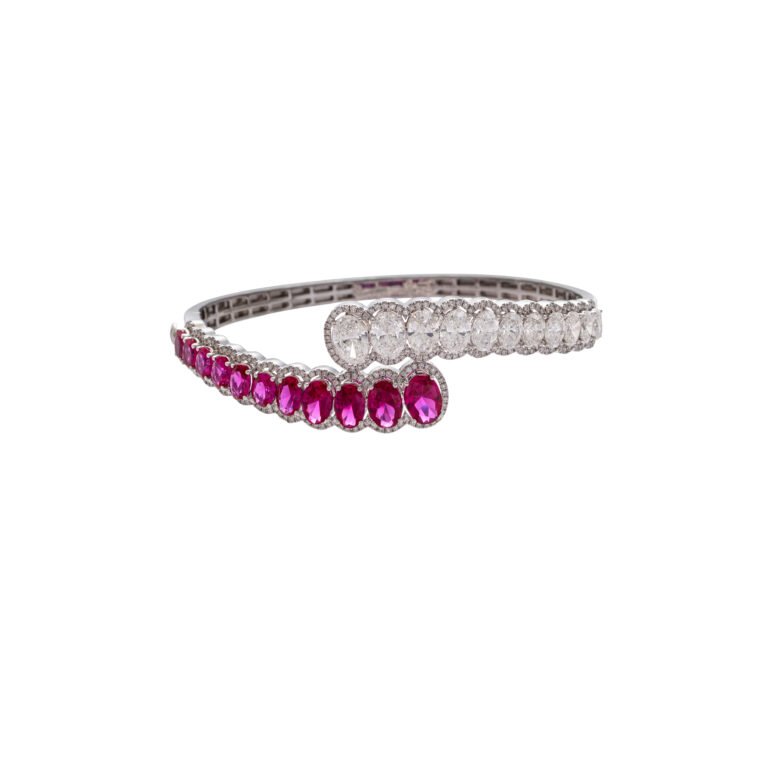 Crimson Convergence – Gold Bypass Bangle with Coloured Stones and Lab-Grown Diamonds