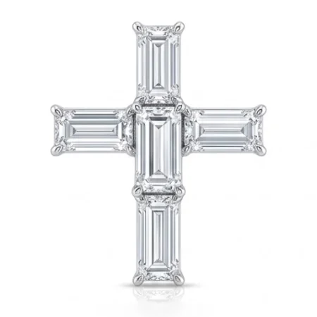 Architectural Devotion – Cross Pendant with Emerald-Cut Lab-Grown Diamonds