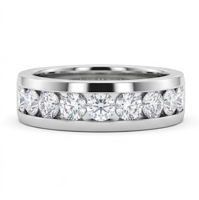 Infinite Horizon – Band with Channel-Set Round Brilliant Lab-Grown Diamonds